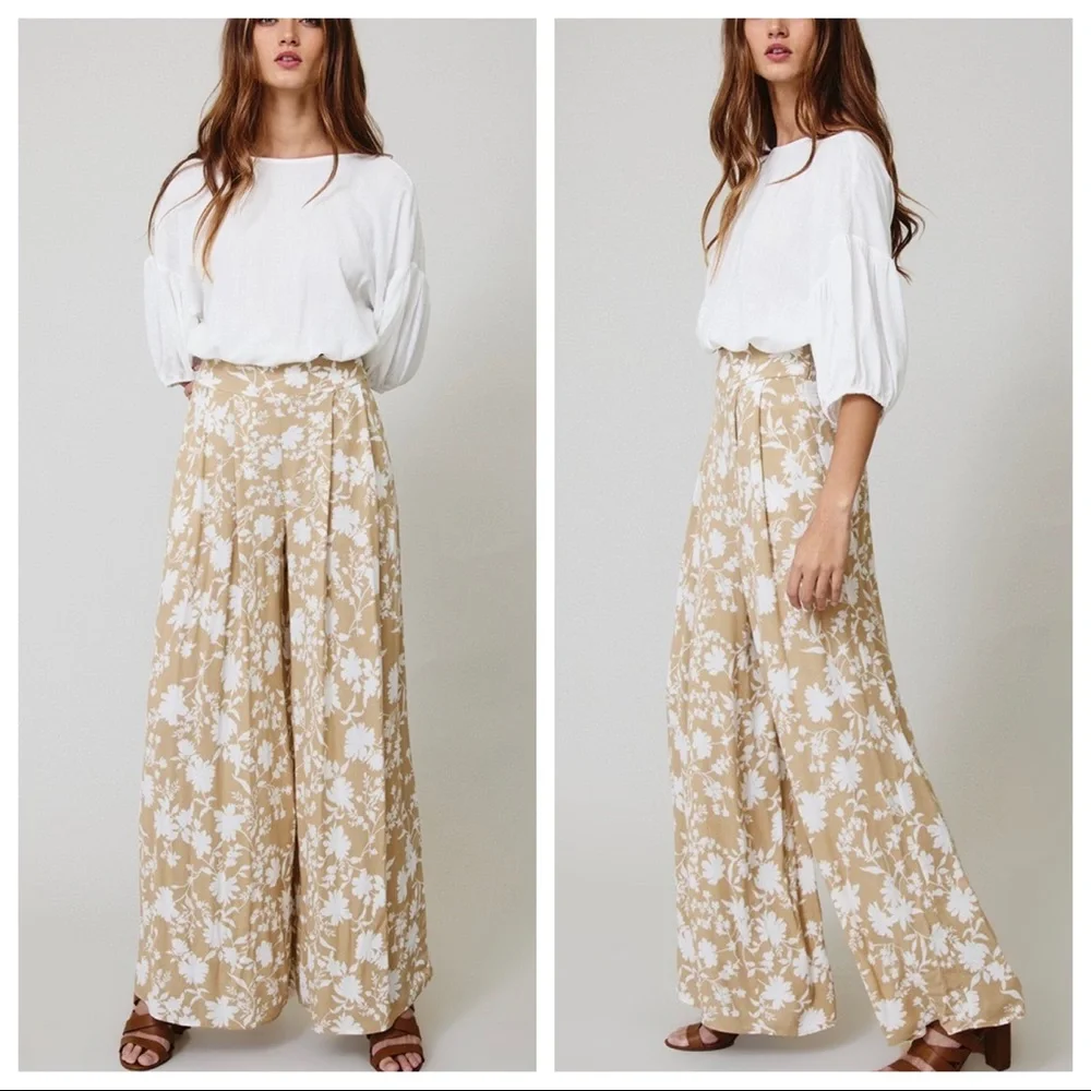01 Boho Chic Floral print Extra Wide Leg Fabulous Pants - Picture 2 of 3